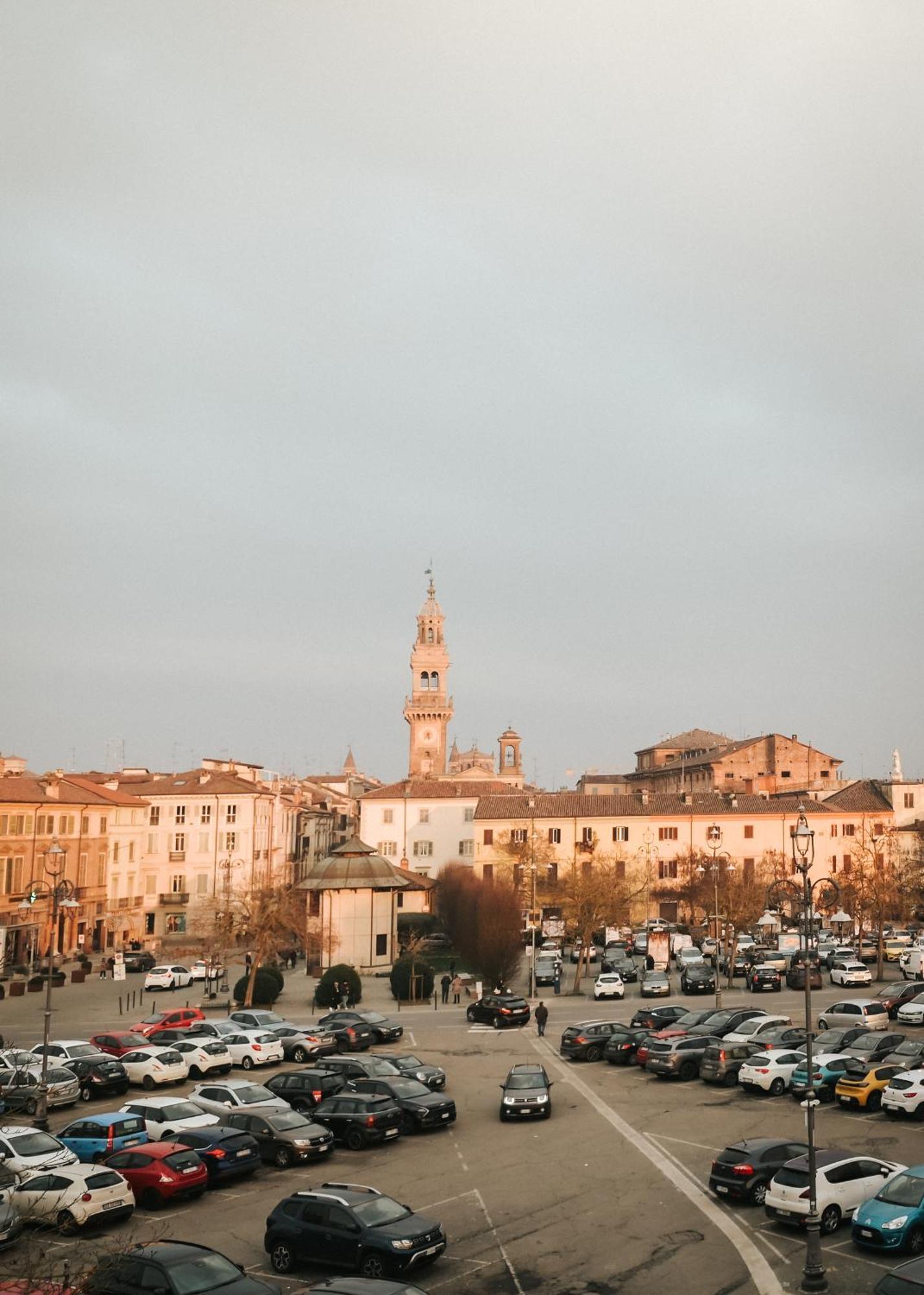 Casale City Casale Monferrato Exterior photo